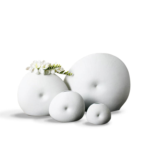 Diva-Round White